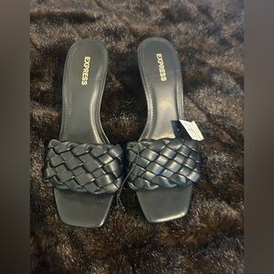 Express Black Woven Strap Slide Sandals | Women’s Size 7 | NWT